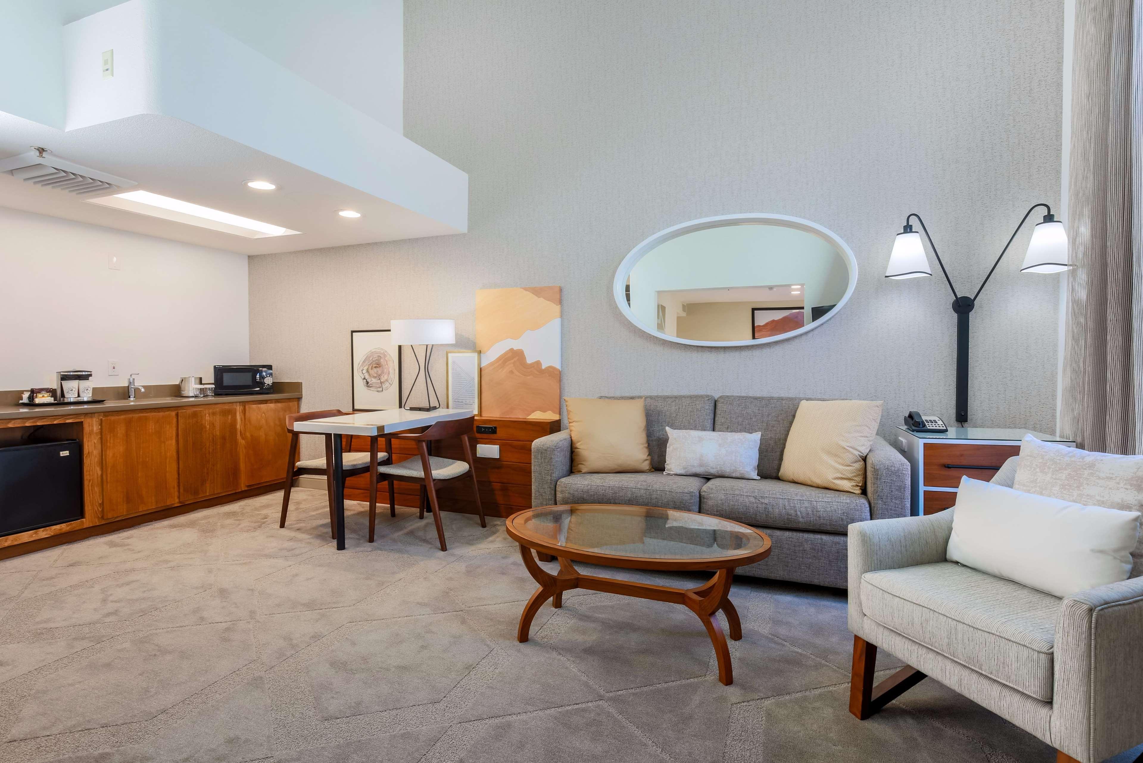 Doubletree Suites By Hilton Hotel Sacramento - Ранчо-Кордова Екстер'єр фото