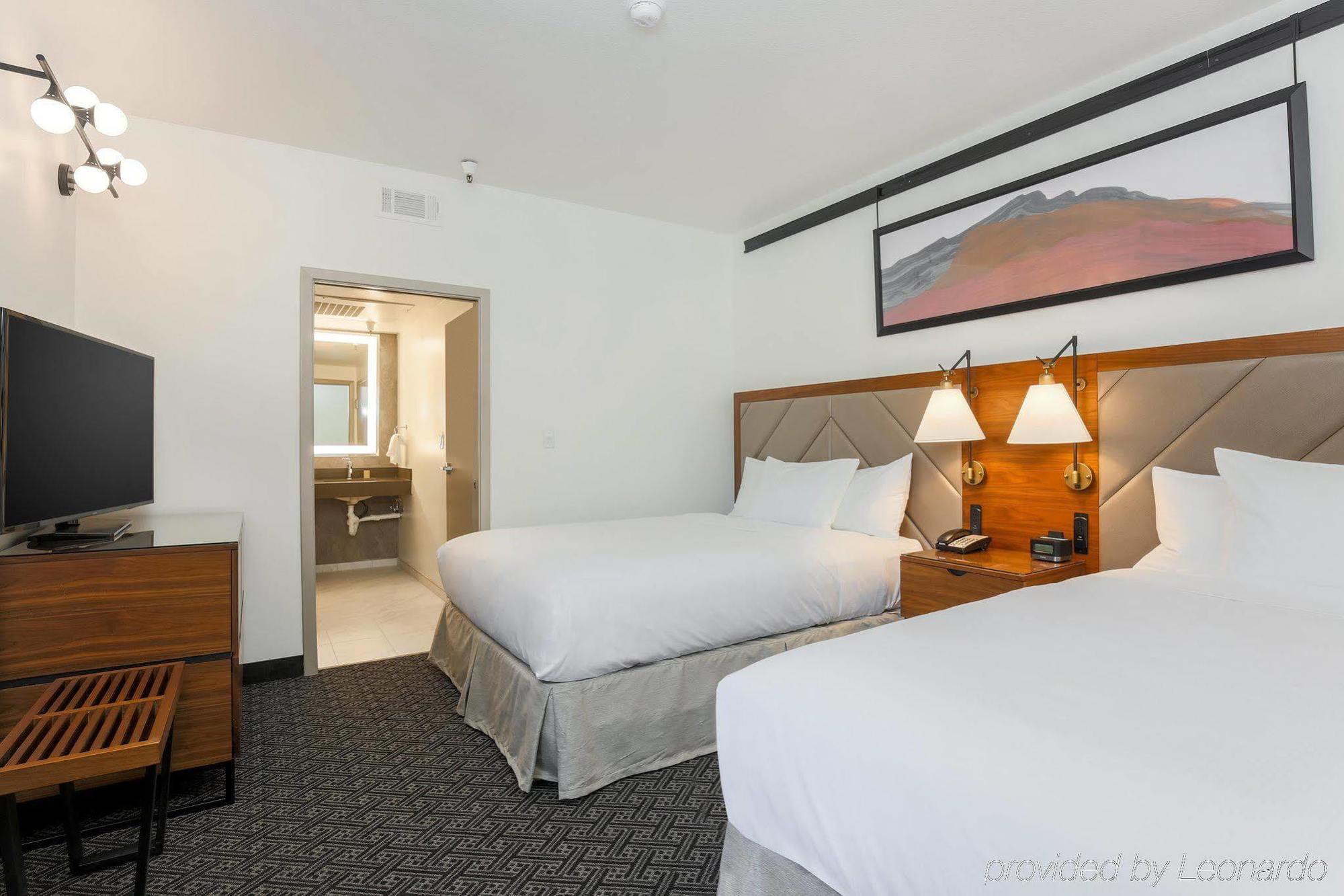 Doubletree Suites By Hilton Hotel Sacramento - Ранчо-Кордова Екстер'єр фото